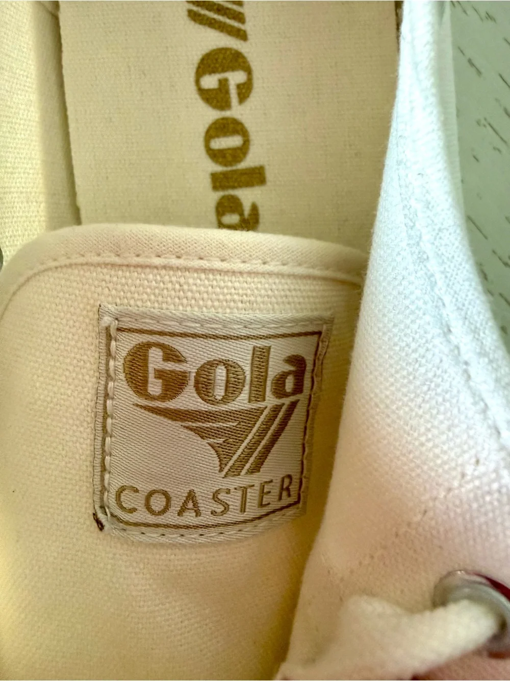 Gola Women's Low-Top Sneakers in Cream size 9.5 women’s